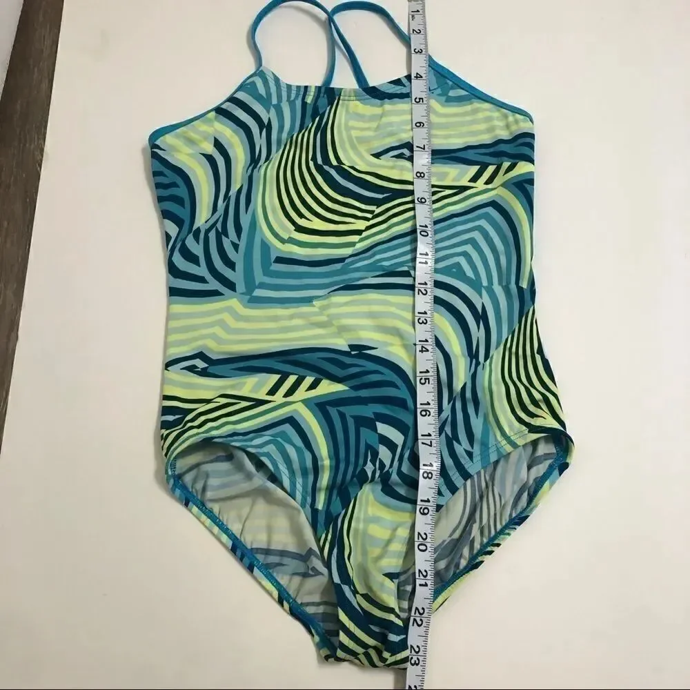 Nike swimsuit girls one piece bathing suit M 10-12